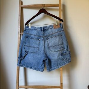 Cotton On Women's Blue Cargo Shorts “Relaxed Short”